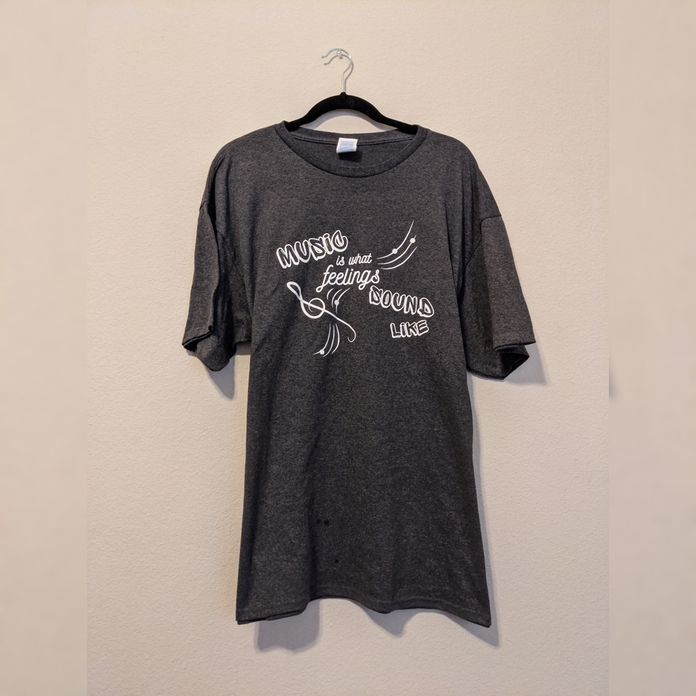 Music is what feelings sound like t-shirt